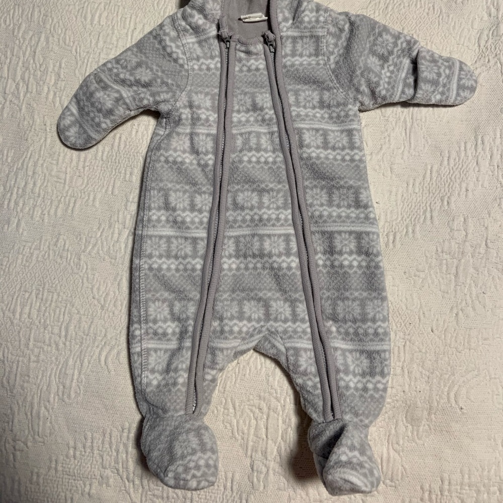 Unisex gray coat for newborn